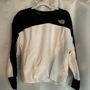northface black and white crew neck